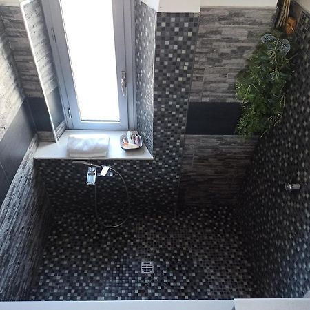 Апартаменты Attico Gabriel Чивитавеккья Экстерьер фото